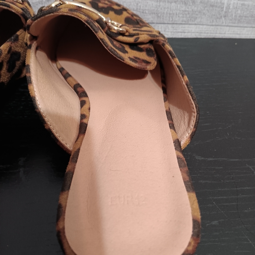 Leopard Print Mule Loafers | Gold Bit Detail | Size 9 (EU 42) Chic Slip-On Flats - Picture 7 of 9